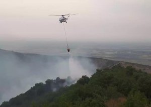 Laçın və Kəlbəcərdə yanğın: İki helikopter cəlb olundu
