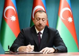 TƏCİLİ: Prezident icra başçısını vəzifədən azad etdi - FOTO