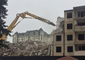 Bakının 8 rayonunda söküntü: