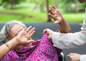 Ağdaşda 70 yaşlı qadın öldürüldü- Oğlu saxlanıldı