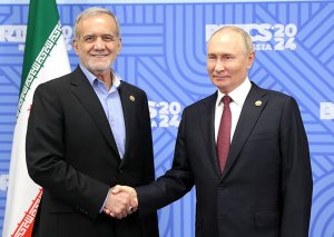 Putinlə Pezeşkian telefonla danışdı