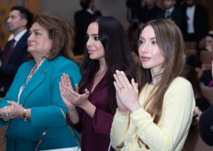 Prezidentin qızı və gəlininin film təqdimatından - Fotoları