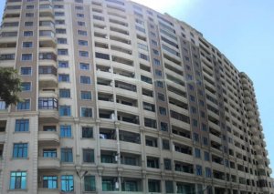 “Vesta Construction” qalmaqalı  həbslə bitdi - eyni mənzil bir neçə nəfərə satılıb