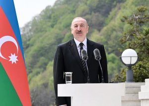 İlham Əliyev: Çexiya ilə ticarət dövriyyəmiz 800 milyon dollardan çoxdur