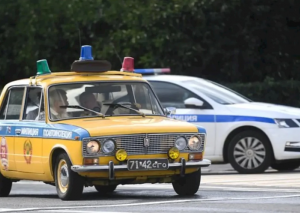 VAZ 2103 170 min manata satışa çıxarıldı