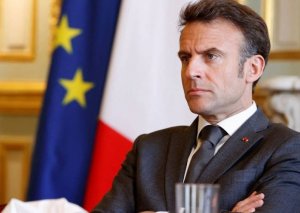 Makron İrəvandan sonra Prezident Əliyevlə danışacaq: Xahişi varmış - özü açıqladı