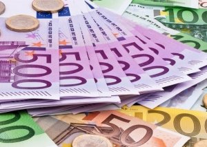 Avro və rubl ucuzlaşdı, dollar isə... – YENİ MƏZƏNNƏ