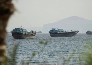 TƏCİLİ: İran Hörmüzü BAĞLADI: Xəbərdarlıq ATƏŞİ AÇILDI