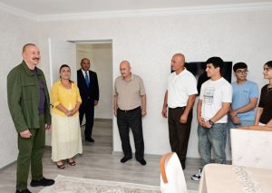 Prezident onlara qonaq getdi - FOTOLAR