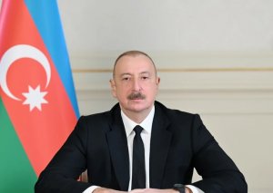 İlham Əliyev Makrona: Dövlətlərarası münasibətlərimizdə yeni dövr başlayır