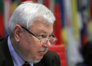 Anjey Kaspşik Qarabağa gəlib