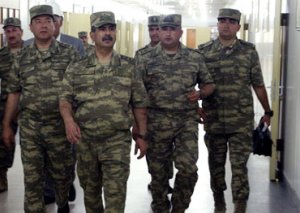 "Rədd olsunlar bizim torpaqlardan"