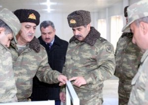 Zakir Həsənov yoxlamalara başladı