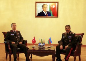 Zakir Həsənov türk generala ermənilərin necə məhv edilməsindən danışdı