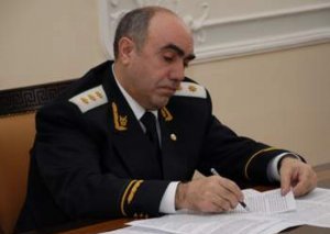 Zakir Qaralov iki hərbi prokurorla bağlı əmr imzaladı