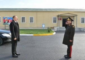 İlham Əliyev Hərbi-Hava Qüvvələrinin hərbi şəhərciyində