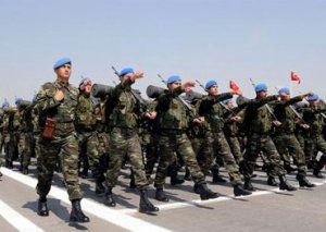 Müdafiə naziri Nəcməddin Sadıkovu cəbhəyə yolladı