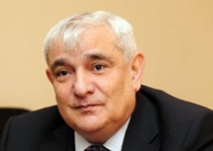 Kamal Abdullaya "Şöhrət" ordeni verildi