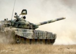 Təcili: Azərbaycan ordusu düşmən mövqeyinə tankdan zərbə endirdi, itkilər var