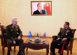 Zakir Həsənov MDB Müdafiə Nazirləri Şurasının katibi ilə görüşüb