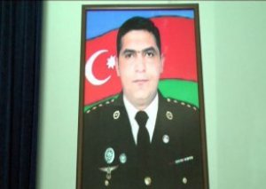 Şəhid döyüşçünün təltif edildiyi medal Gəncədə ailəsinə təqdim olundu