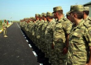 Müdafiə naziri yenidən cəbhəboyu zonada...