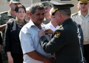 Qobu qəsəbəsində şəhid əsgərin xatirəsi yad edildi