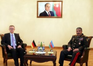 Zakir Həsənov Almaniya səfiri ilə görüşüb