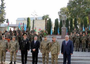 Aprel döyüşlərinin iştirakçılarından bir qrupu ehtiyata buraxılıb
