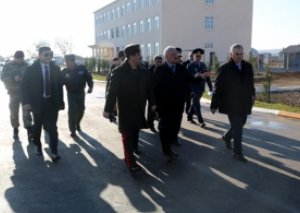 Artur Rasizadənin baş çəkdiyi hərbi hissədə yaşayış binası tikiləcək
