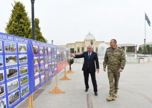 İlham Əliyev hərbi formada Füzuliyə getdi