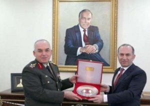 Türk general: Azərbaycan ordusu sürətlə inkişaf edir