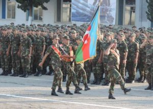 Hərbi qulluqçular orden və medallarla təltif olundu -