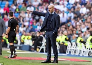 "Futbolçularıma əhsən!" - Zinəddin Zidan