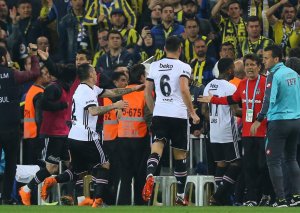 "Fənərbağça" - "Beşiktaş" oyunu təxirə salınıb