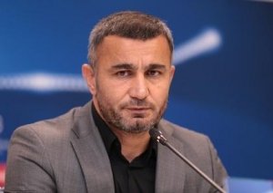 "Milli komandada optimal heyəti formalaşdırmaq çətindir" - Qurban Qurbanov