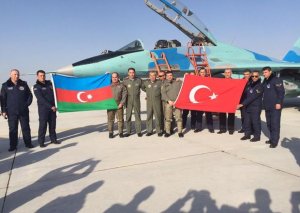Azərbaycan qırıcısını havaya qaldırmış türk pilotu belə “yudular”
