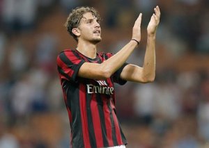 "Milan" futbolçusunu icarəyə verib